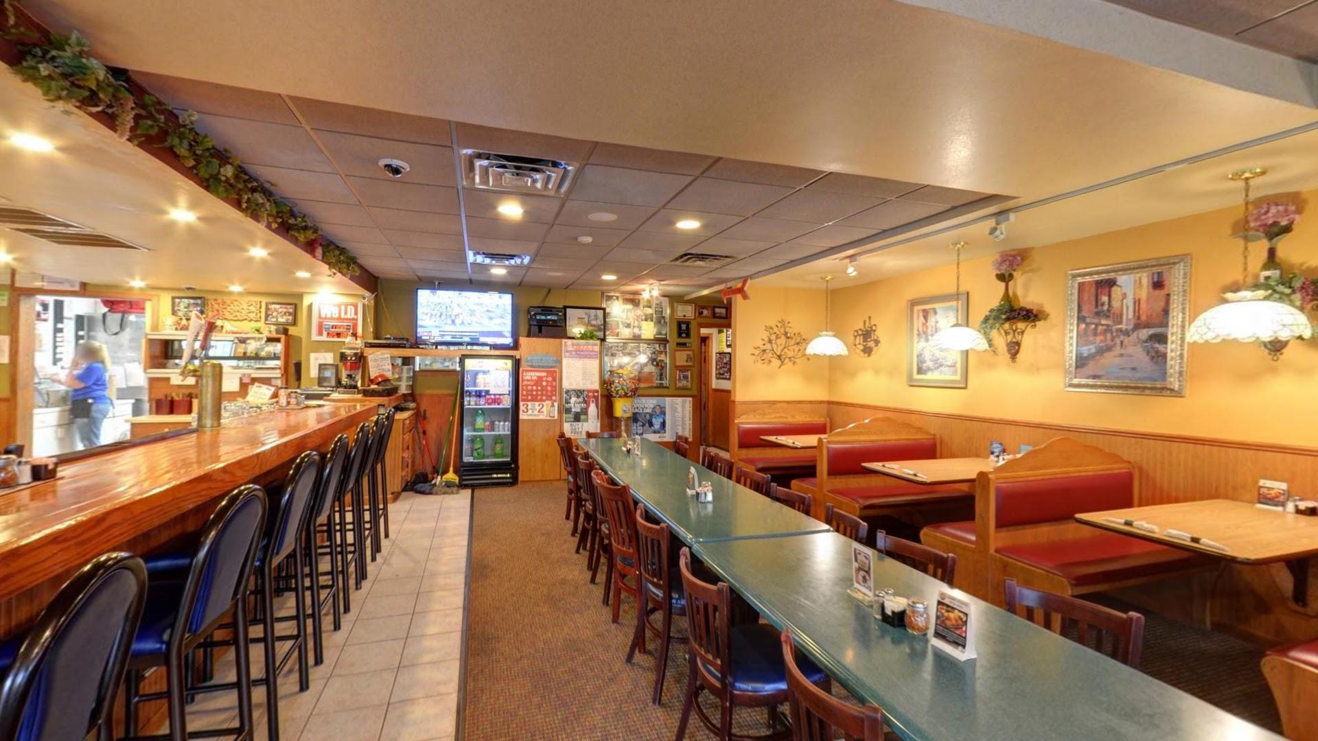 Mama Nick's Circle Pizzeria